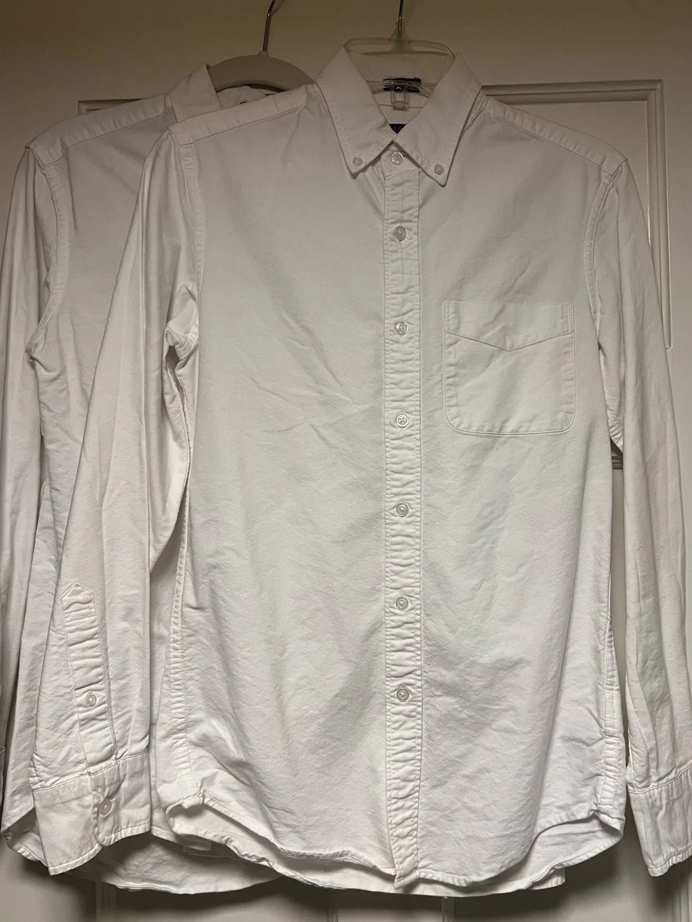 J. Crew White Button-Down Oxford Shirt men’s x-small (fits boys large-xlarge)